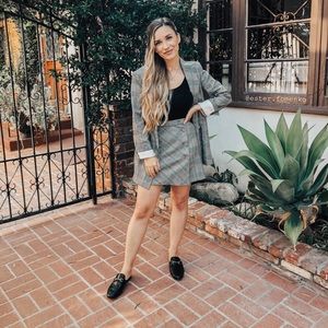 Plaid mini skirt with buttons